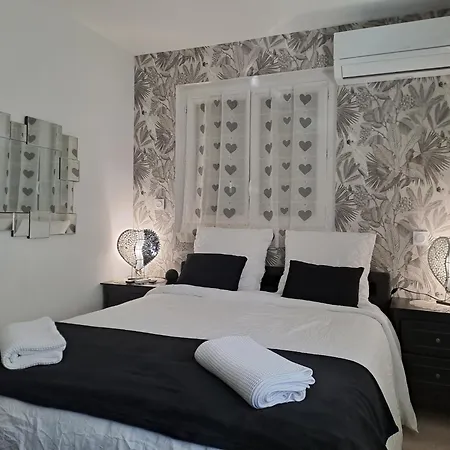 Ferienwohnung Les Pieds Dans L'Eau Sainte-Marie Exterior foto
