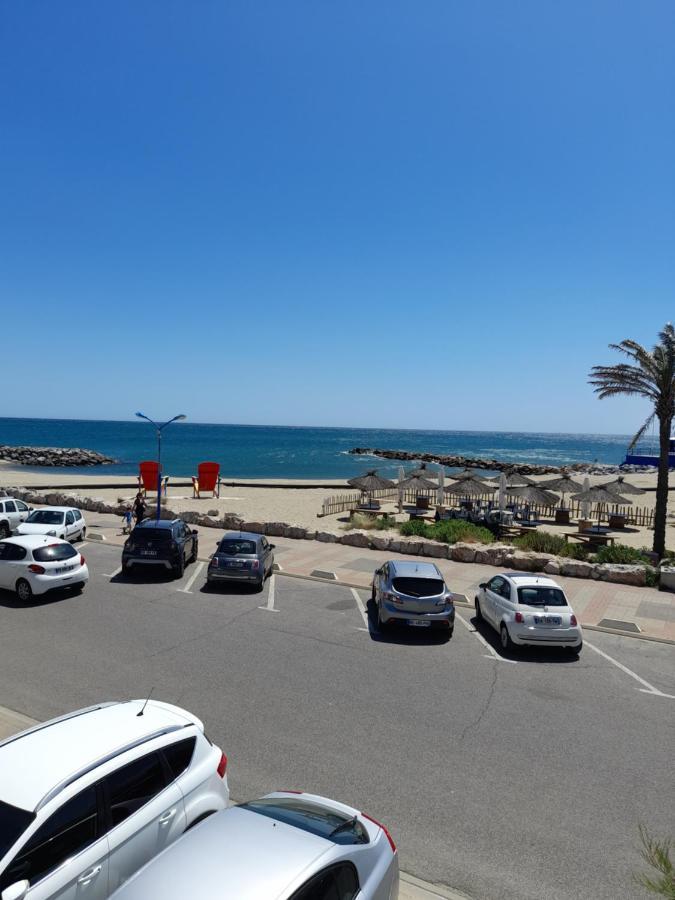 Les Pieds Dans L'eau Homestay Sainte-Marie-la-Mer